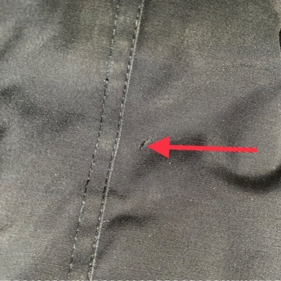 Aritzia TNA The Bancroft Black Down Filled‎ Slim Fit Parka Women's Size XS - Picture 14 of 16